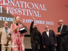 L'attrice Helen Mirren con Checco Zalone
